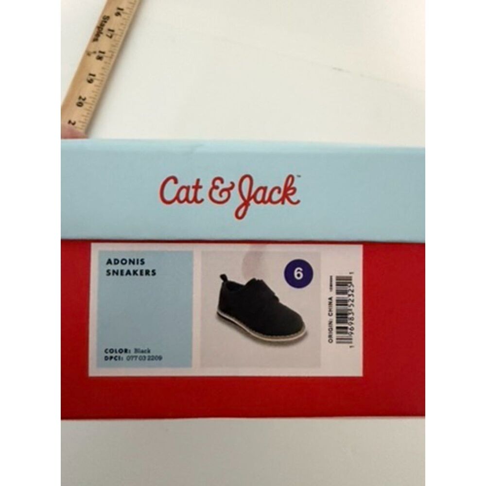 cat and jack size 6 boys black dress shoe NIB